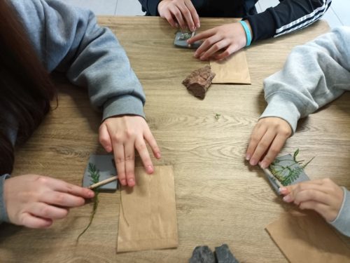 Edukacyjna podróż w głąb historii w ramach przedsięwzięcia MEN „Wyjście z klasą”