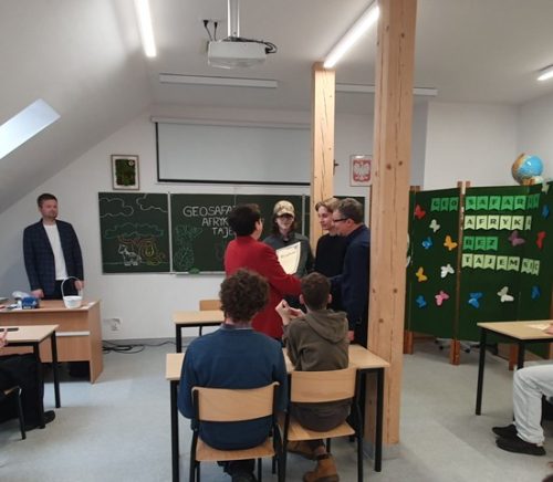 Miedzyszkolny Konkurs Geograficzny Geosafarii -     Afryka bez tajemnic